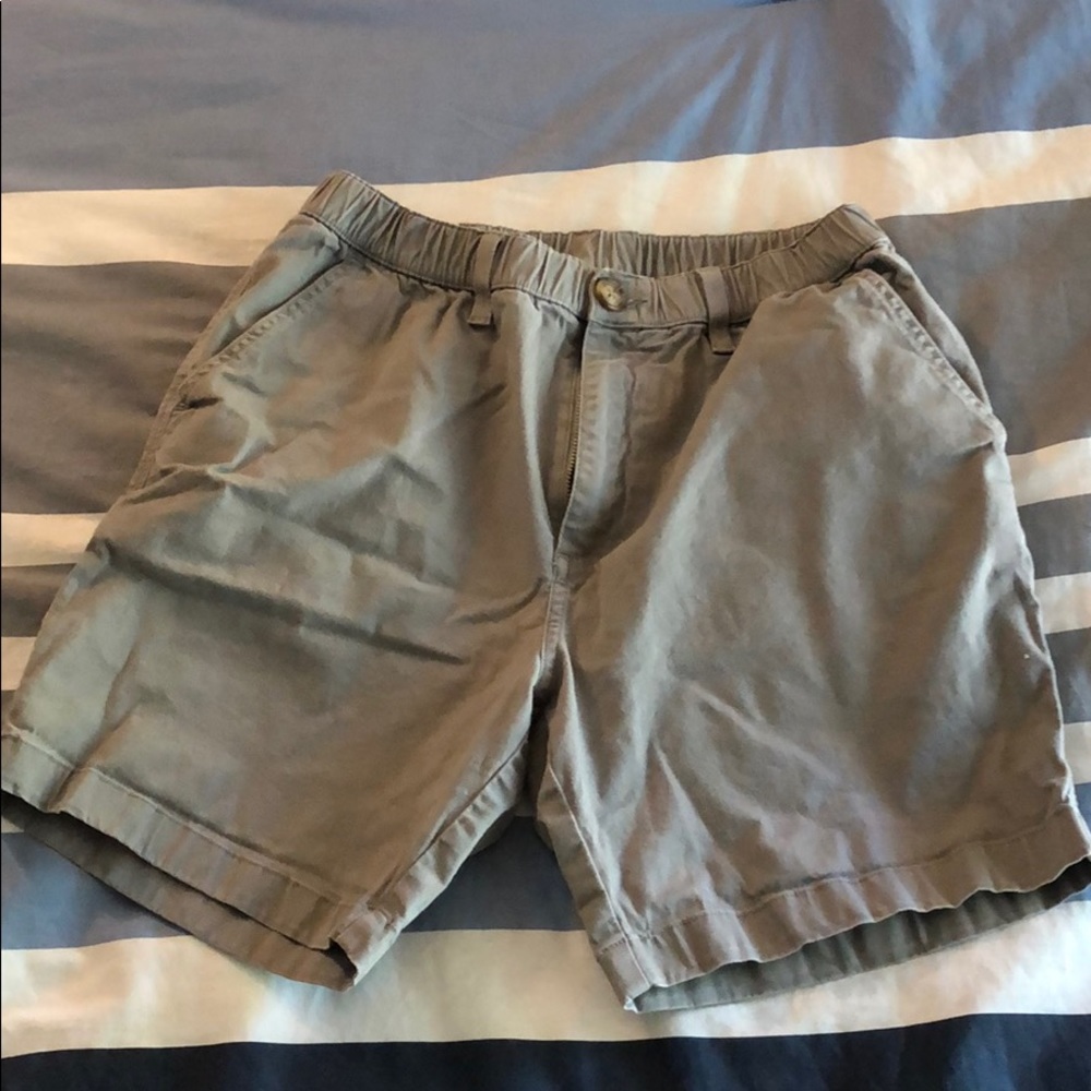 Chubbies 7” grey shorts